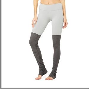 Alo yoga goddess ribbed leggings. Size Medium new without tags